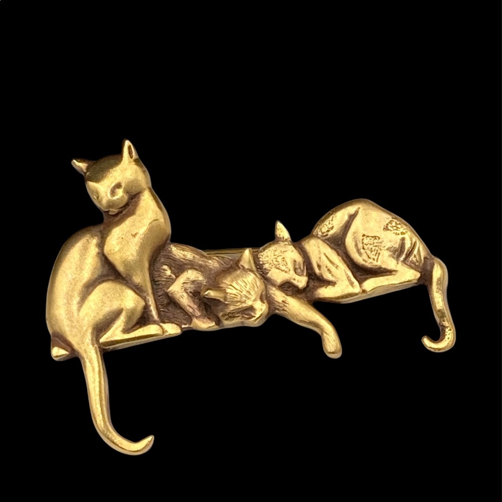 Vintage MFA Boston Cats Brooch Original Box with Paper